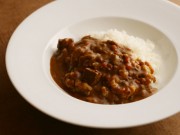 ナゴヤキャッスル、開業時のカレーをレトルト商品に－改良重ね再販開始