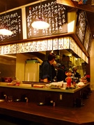 東京の立ち飲みモツ焼き専門店「日本再生酒場」、名駅に名古屋初出店