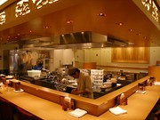名駅に無添加自家製麺の讃岐うどん店－家電販売店が異業種初参入