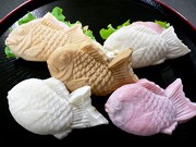 白いたい焼き新商品に「さくら」「ミルクバター」－尾長屋が販売開始