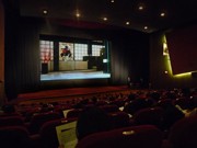 31日閉館－名駅「ピカデリー」で映画の授業、最後の支配人が先生に
