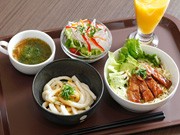 国際センター近くに観光情報発信拠点「桜通りカフェ」－物販スペースも併設