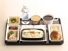 ANAとノリタケが国際線エコノミーの食器を共同企画