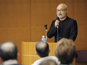 「月光浴」写真家・石川賢治さん、水戸で講演－月明かりの世界を紹介