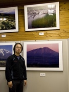 岩手の山にほれ込んだ山岳写真家、岩手山中腹で個展