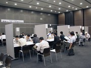 盛岡で「農業」就職相談会－世相反映し子連れ家族や女子大生も参加