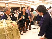 盛岡で地酒「飲み比べ」イベント－300人が飲み比べ楽しむ
