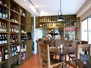 那覇のカレー店「食堂インド」が移転・拡張－夜は「インド料理居酒屋」に