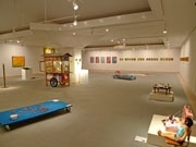 沖縄芸大で「ユッカヌヒーアート」展－「遊び」をテーマに作家16人が出品