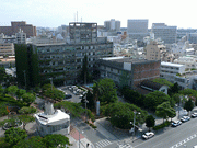 那覇市役所、老朽化に伴う新庁舎建設で一時移転－旧庁舎は取り壊しへ