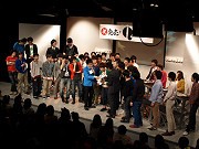 baseよしもとで若手芸人20組がライブ‐写真集「QUAKE」発売記念