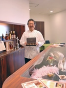 人気チョコレート店「バーマンズ」、もちいどの通り商店街にカフェ併設の新店