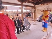 宣伝部長｢せんとくん｣、今月も各地を巡りPR－初めての海外出張も