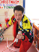 注目集める｢ロックンたこ焼きロール｣中川さん、関テレの番組に出演