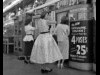 55年前のNYがよみがえる－クイーンズ美術館で写真家フランク・ラーソン展