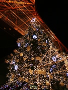 東京タワー、クリスマス・イルミネーション点灯開始