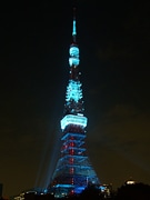 東京タワーがブルーにライトアップ－「世界糖尿病デー」