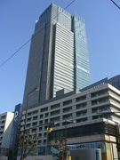 東京ミッドタウン、初年度来街者数は3,500万人－売上306億円