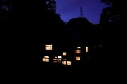 古民家を使ったインスタレーション作品を手がける作家、麻布台で個展