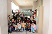 石巻の小学生たちががれきで作ったオブジェ－西麻布のギャラリーで作品展