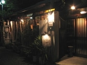 大須のエスニック料理店で4周年イベント－野外ライブや屋台も