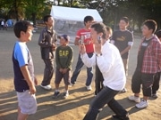 白川公園で「メリーインナカク」撮影会－中区民の「笑顔」600人に迫る