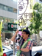 カンニング竹山さんが献血呼びかけ―映画キャンペーンの一環で