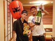 nobodyknows＋ ヤス一番？さん、栄に居酒屋－宮崎名物「もも焼き」メーンに