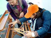 「自由」な手織り「さをり織り」－オアシス21で無料ワークショップ