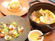 堀川沿いのカフェ、映画「しあわせのパン」とのコラボメニュー提供
