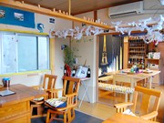 フレンチダイニング「王様のレストラン」が移転－横丁からビルへ