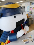 宮城県観光PRキャラクター「むすび丸」、ホワイトデーの準備で大忙し