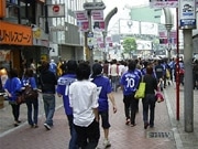 W杯「奇跡」起きず－渋谷で肩を落とすサポーターら