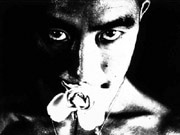 現代写真家、細江英公さんの個展－「三島」被写体の作品も