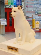 ヤマダ電機「LABI渋谷」明日開業へ－「ソフトバンク犬」像も初登場