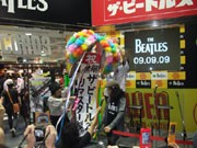 ビートルズCDリマスター盤－タワレコ渋谷店で深夜の特別販売