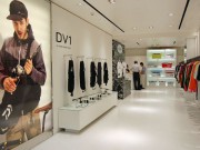 表参道に期間限定フィッシングショップ「144H」－「ベイプ」とのコラボレーベルも
