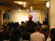 笑福亭鶴瓶さん、下北沢で「落語のお稽古」－銀瓶さん招く