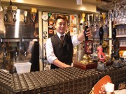 下北沢のビールバーが店舗拡張－年間400～500種類のビールを提供