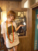 下北沢に「バイオレンス映画」Tシャツ店－製版店内に限定出店