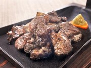 下北沢に「みやざき地頭鶏」を提供する専門店－自社農家から直接仕入れ
