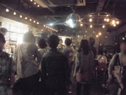 下北沢で5回目の大規模合コン－500対500、結婚したカップルも