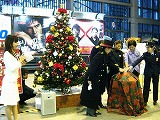 品川駅高輪口の6施設がクリスマス共同イベント－京急・西武の垣根越え