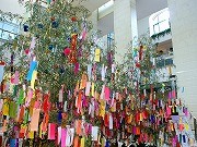 ゲートシティ大崎で七夕装飾-バイオリンによる七夕コンサートも