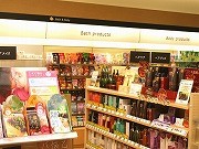 目黒に「ラ ボーテ ワン」－コスメブランド30種以上を集約
