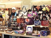 エキュート品川で「てづくり市」－作家約150人の品並ぶ