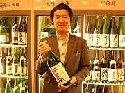 中延に日本酒居酒屋「かもすや酒店」－各県の酒をそろえ客同士の交流促す