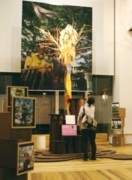 浜松町で「ツリーハウス」展－小林崇さんの作品を立体的に紹介