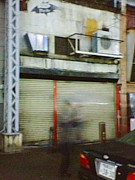 新橋駅にワンコイン立ち食い食堂－つけ麺店と居酒屋がコラボで
