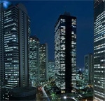 新宿のヒルトンホテルで夜景の中のビアガーデン－1日限定20人